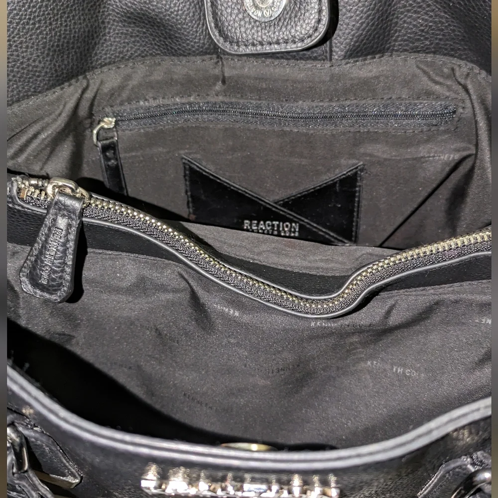 Kenneth Cole Reaction - Picture 6 of 8